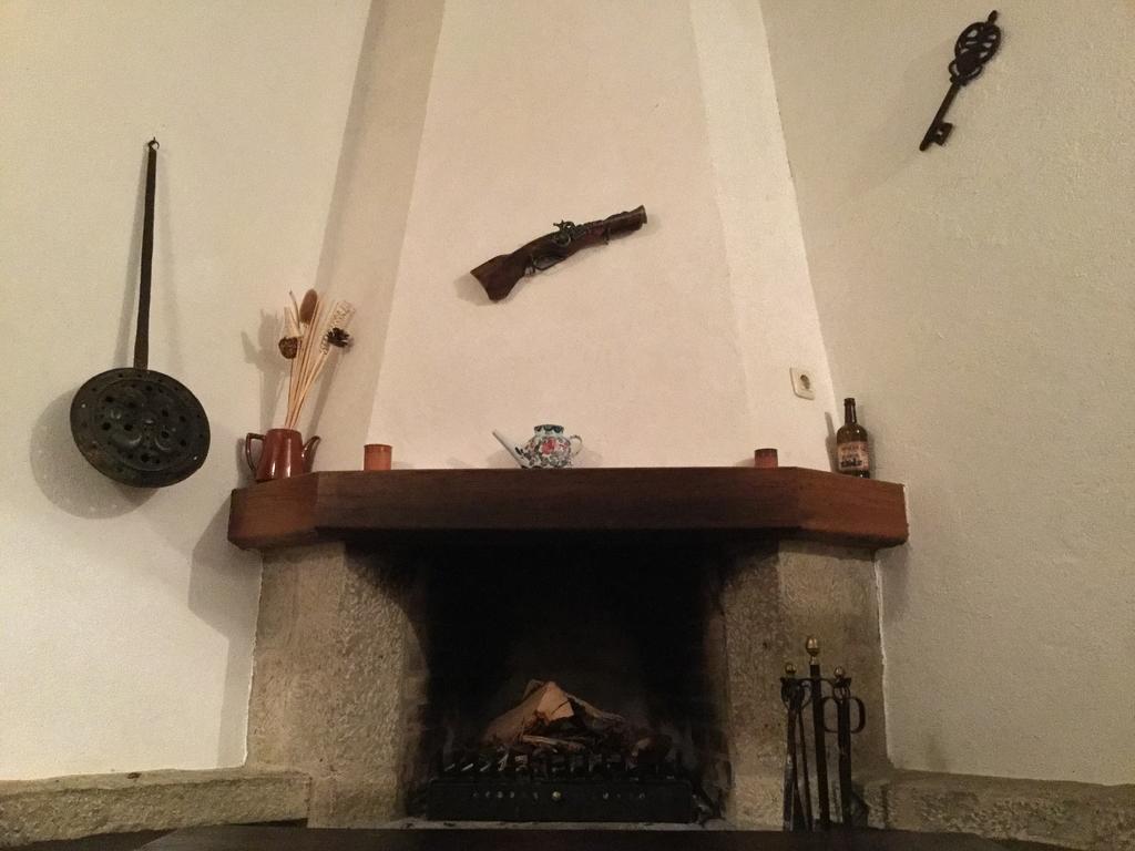 Mas Pardas Santa Pau Eksteriør billede